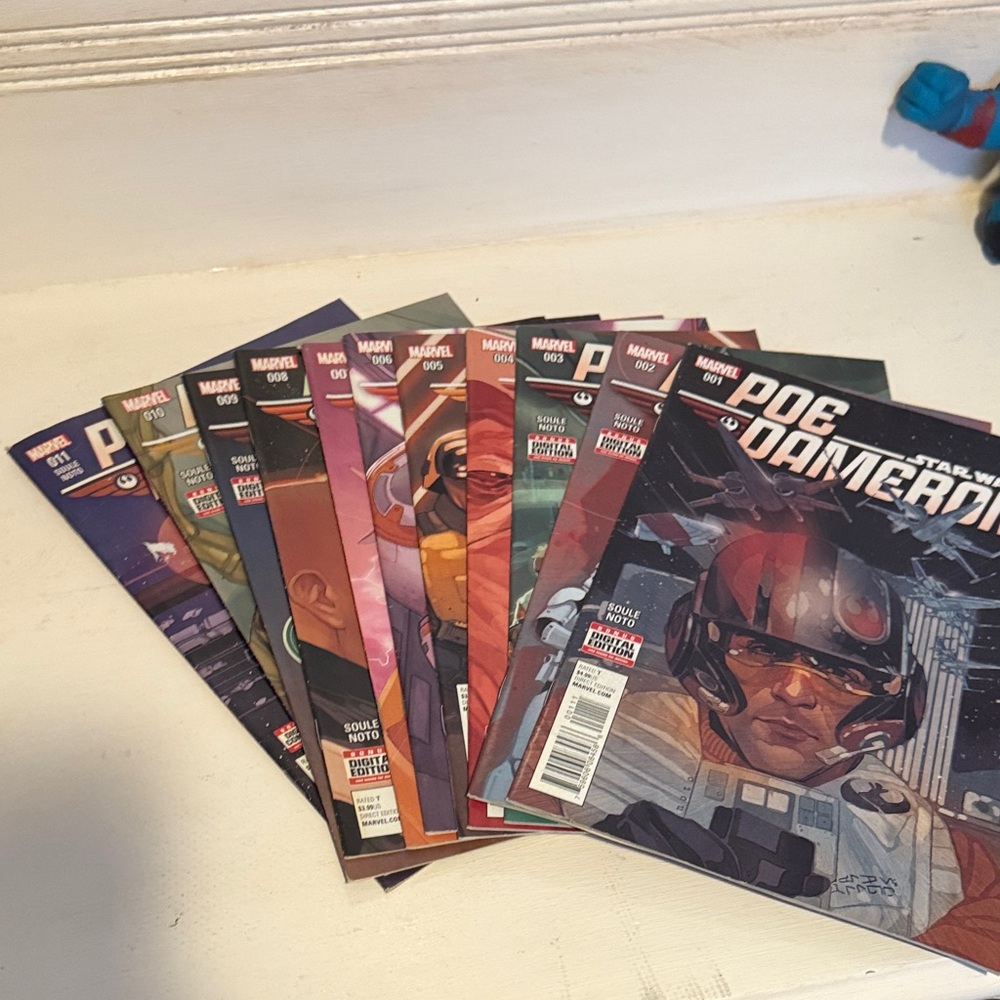 Marvel Star Wars Poe Dameron Comic Collection 1-11 book